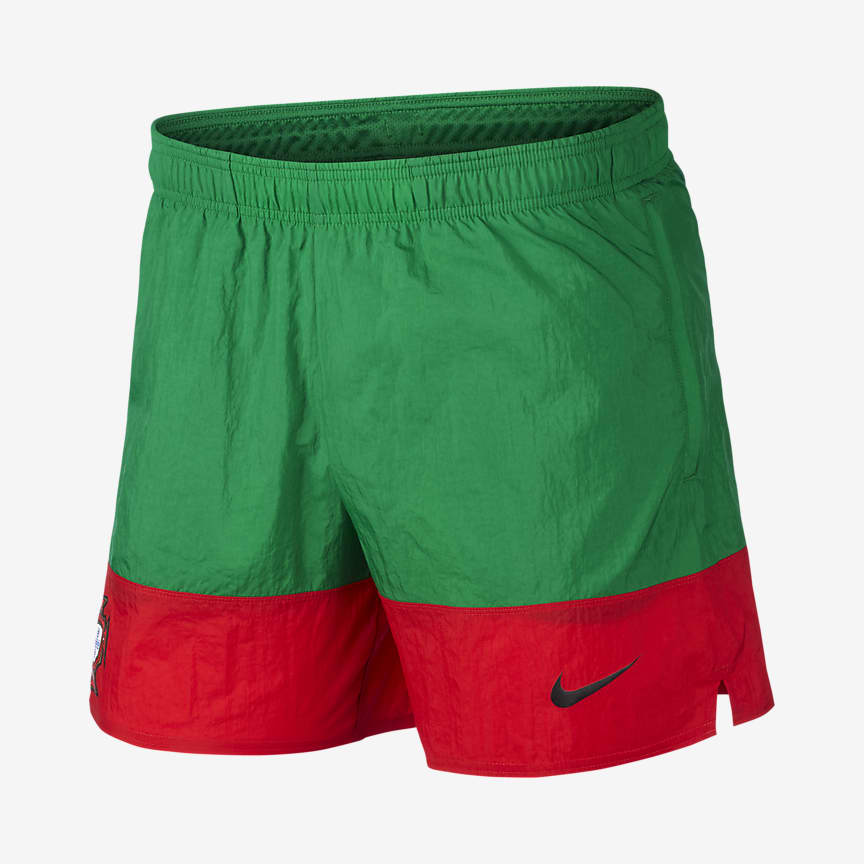 Woven Football Shorts. Nike LU