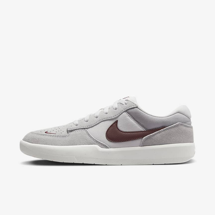 tan nike skate shoes