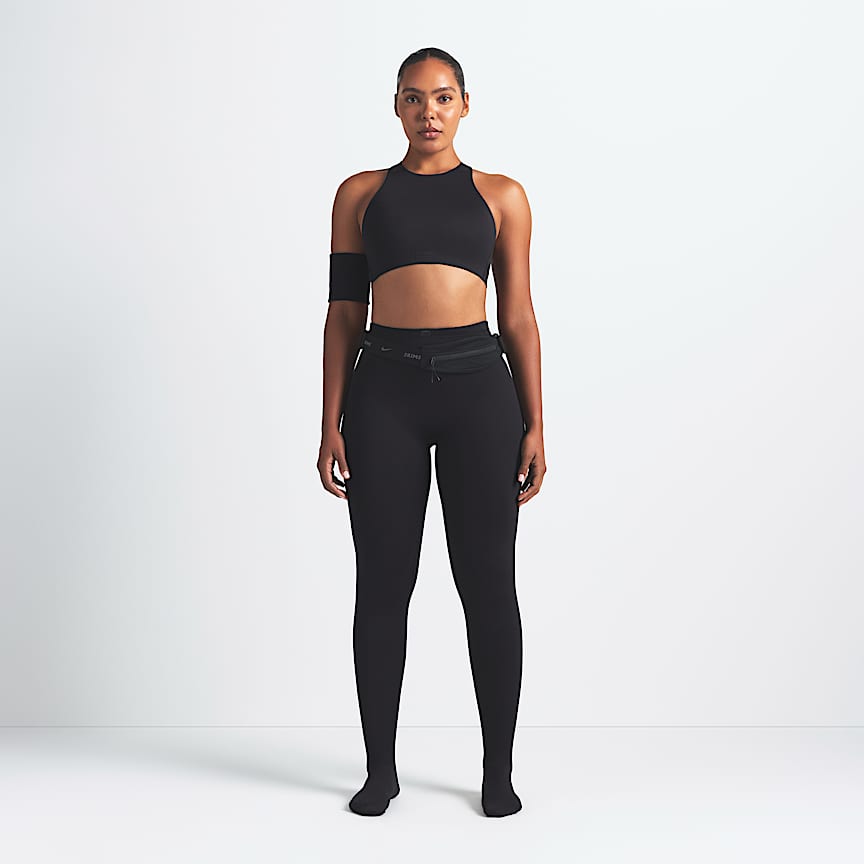 NikeSKIMS Matte Women's High-Waisted V-Panel Straight Leggings