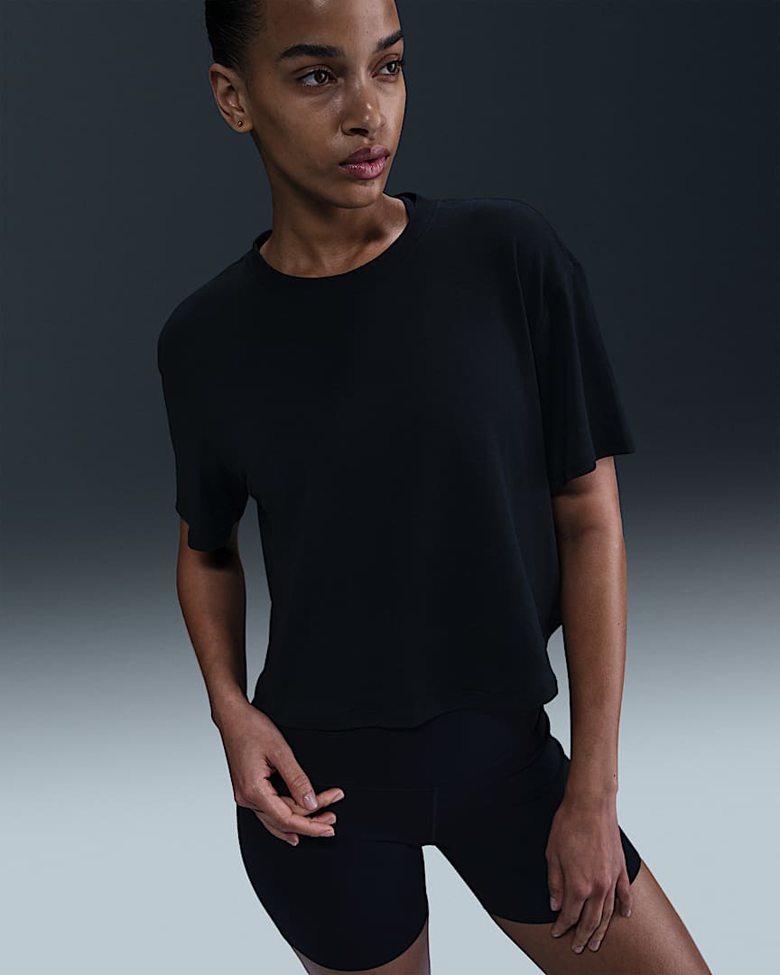 Nike One Fitted Women's Dri-FIT Cropped Tank Top