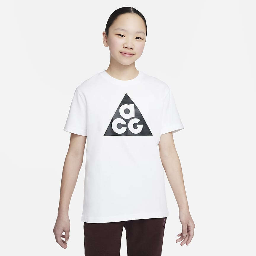 Nike ACG Big Kids' T-Shirt. Nike.com