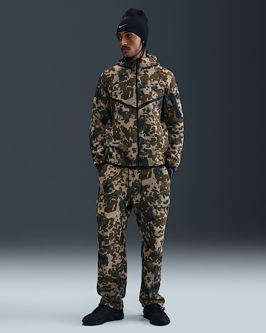 Nike Tech Men's Open-Hem Fleece Camo Pants