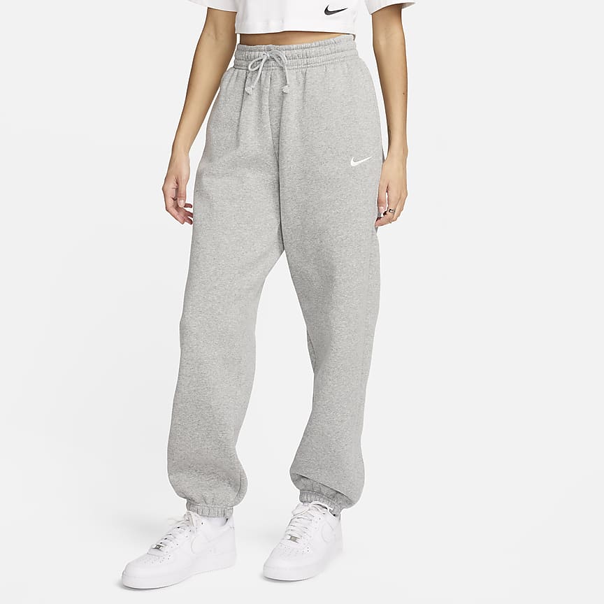 Pantaloni tuta oversize con logo Nike Sportswear Phoenix Fleece