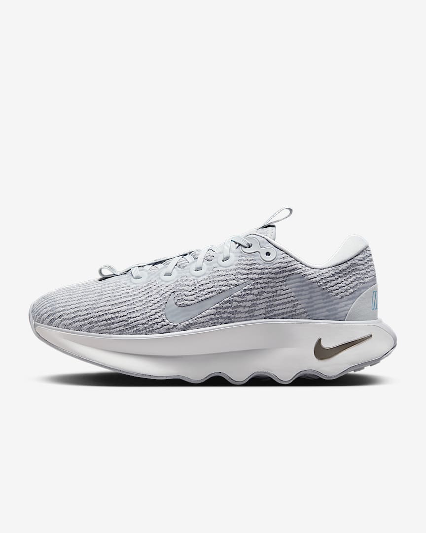 Nike Motiva Women's Walking Shoes