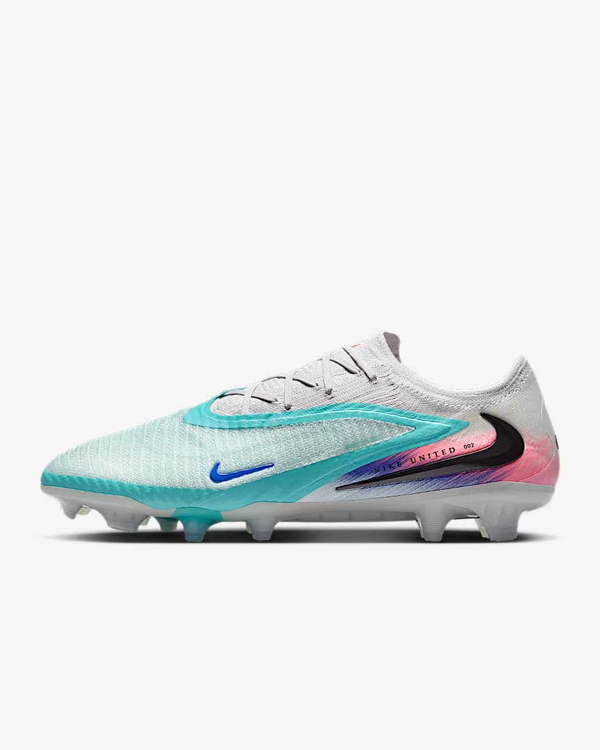 Nike Phantom 6 Low Pro Firm-Ground Soccer Cleats