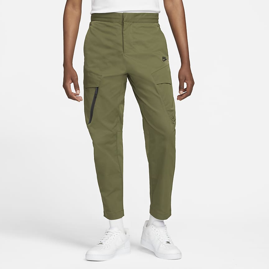 Woven Unlined Cargo Trousers. Nike ZA