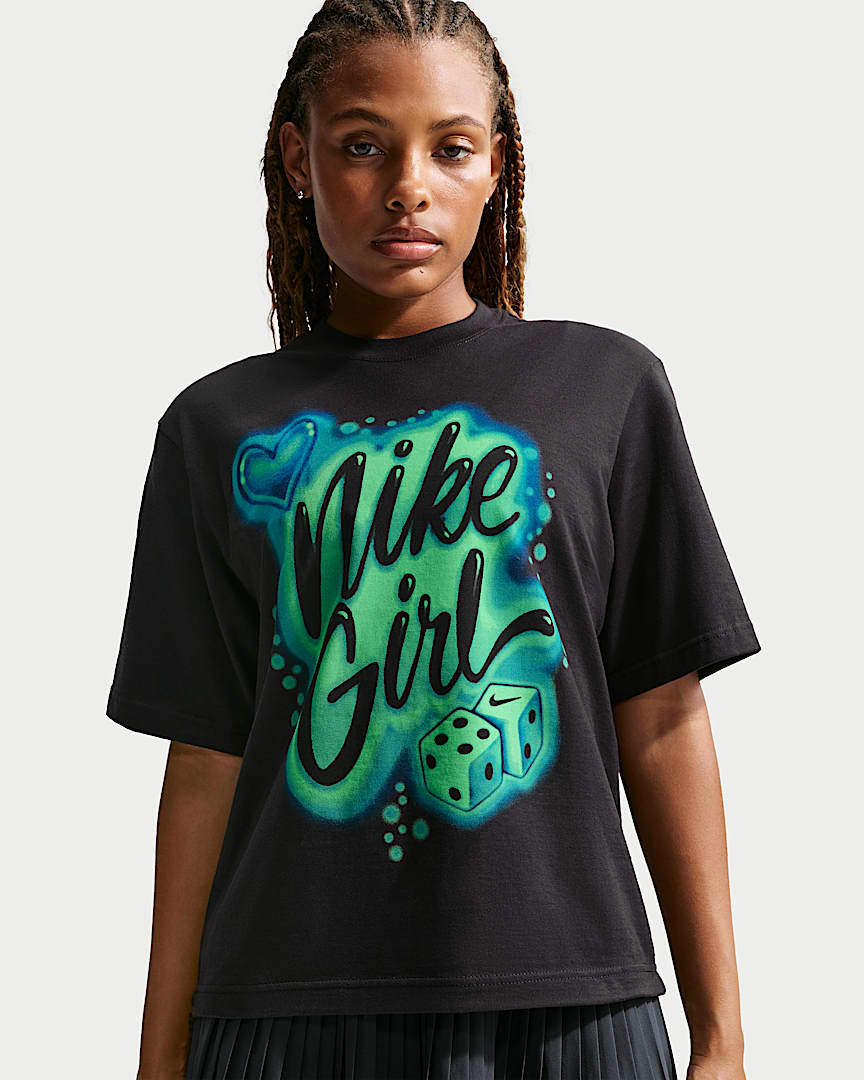 Nike Sportswear Essentials Women's Boxy T-Shirt