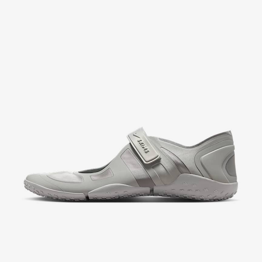 NikeSKIMS Rift Satin