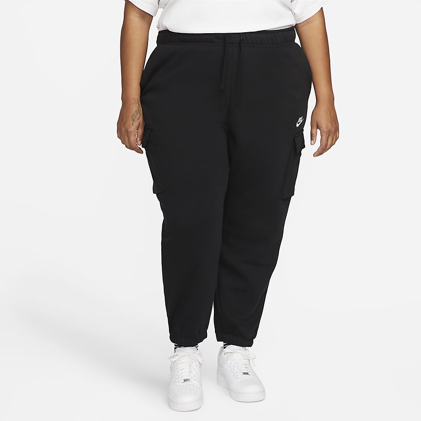 Nike Sportswear Club Fleece Women's Mid-Rise Oversized Cargo Sweatpants  (Plus Size).
