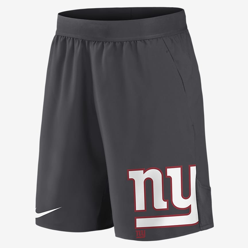 New York Giants Sideline Men's Nike Dri-FIT NFL 1/2-Zip Long