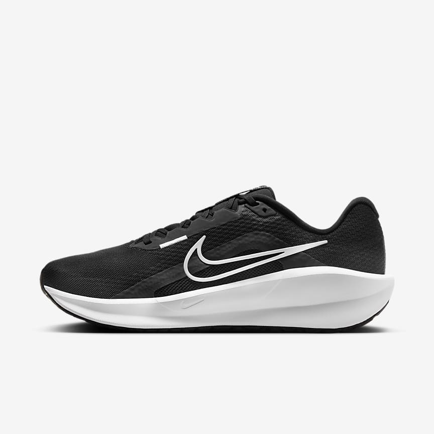 Nike shoes ,size US 8. - Men - 1757005176
