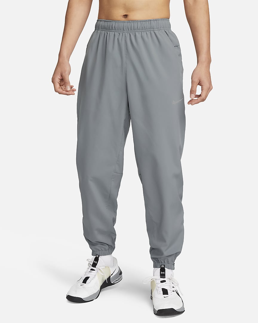 Nike Form Men's Dri-FIT Tapered Versatile Pants