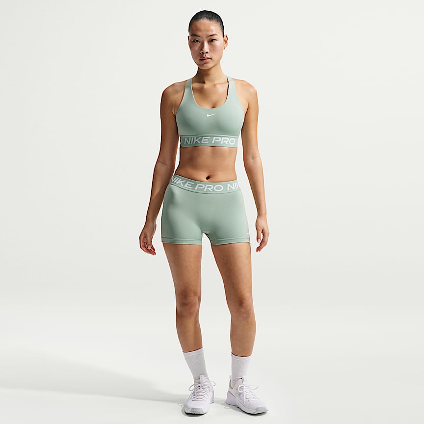 Nike Pro