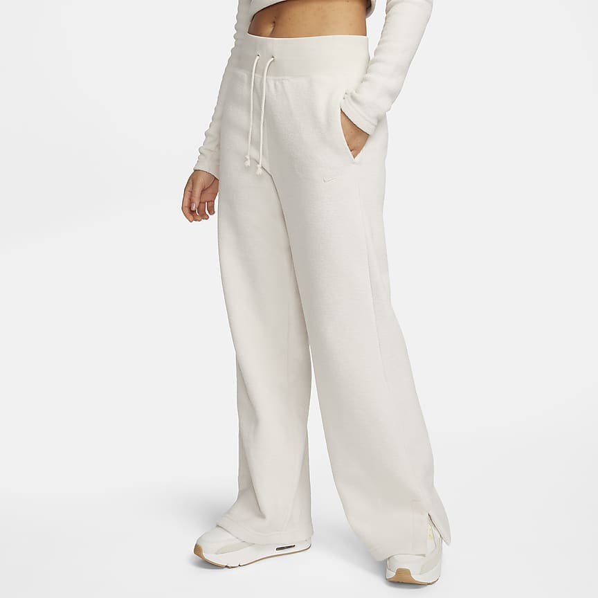 Nike Sportswear Essential Women's High-Waisted Open-Hem Quilted Trousers.  Nike CA