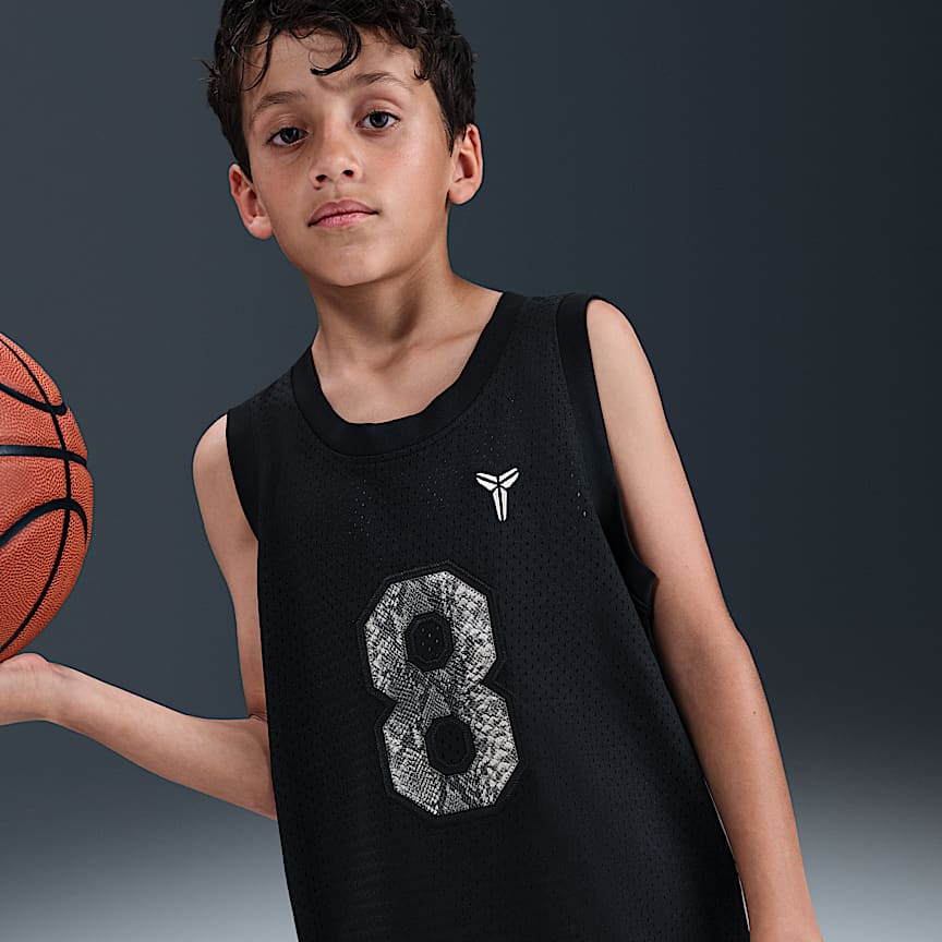 コービー Dri-FIT プルオーバー バスケットボールパーカー NIKE公式】コービー ジュニア Therma-FIT プルオーバー パーカー