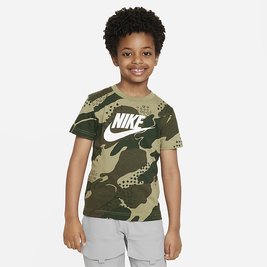 Nike Club Seasonal Camo Basic Tee Little Kids Dri FIT T Shirt