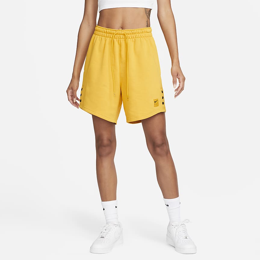 Nike DriFIT Swoosh Fly Women's Basketball Shorts. Nike IE