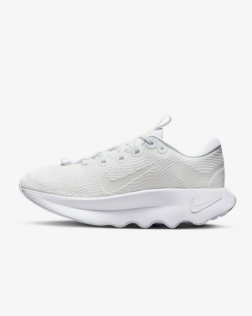 Nike Motiva Women's Walking Shoes