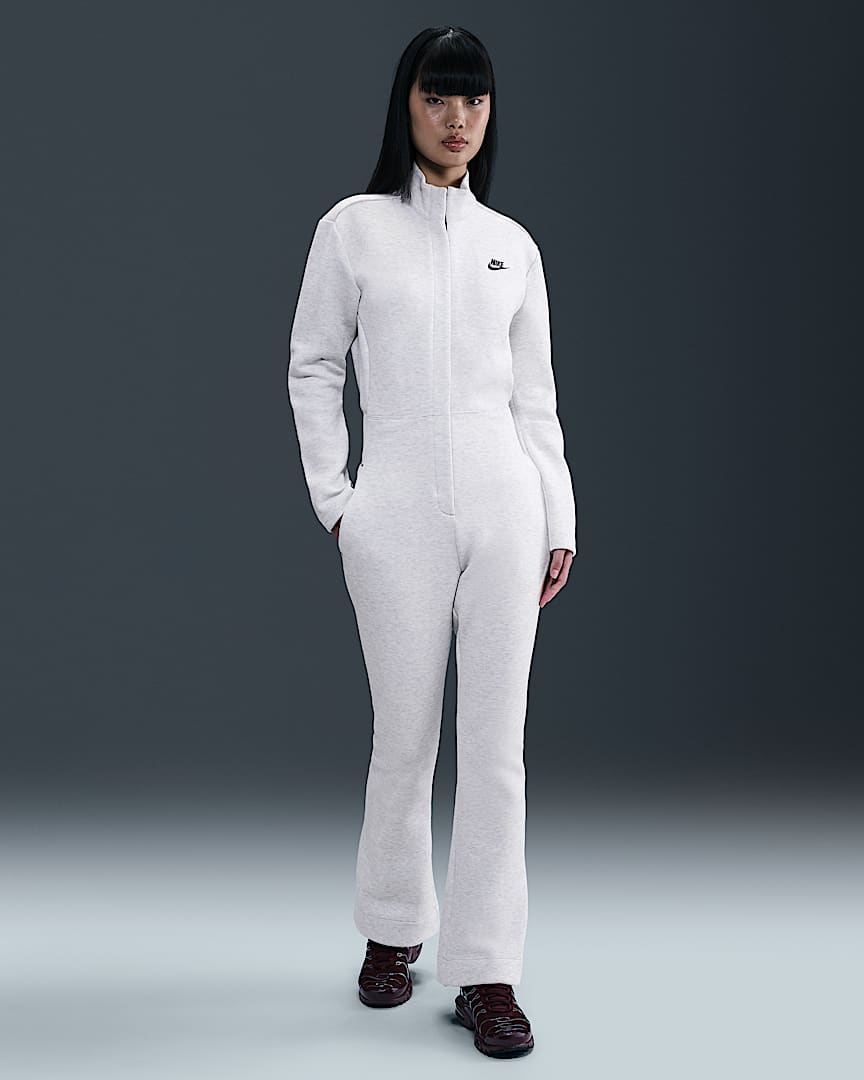 Nike Sportswear Tech Fleece Women's High-Waisted Pleated Pants