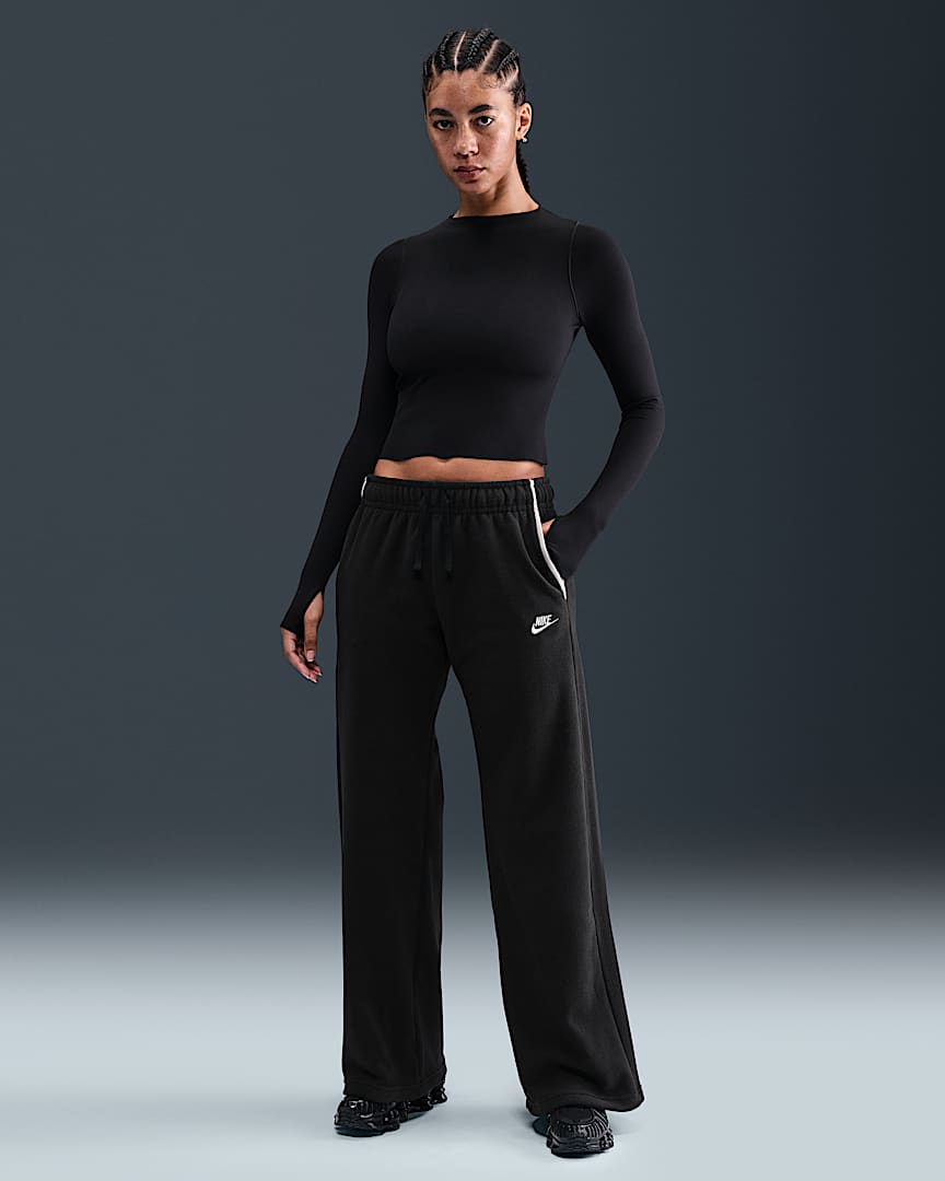 Nike Sportswear Club Fleece Women's Mid-Rise Wide-Leg Cozy Pants