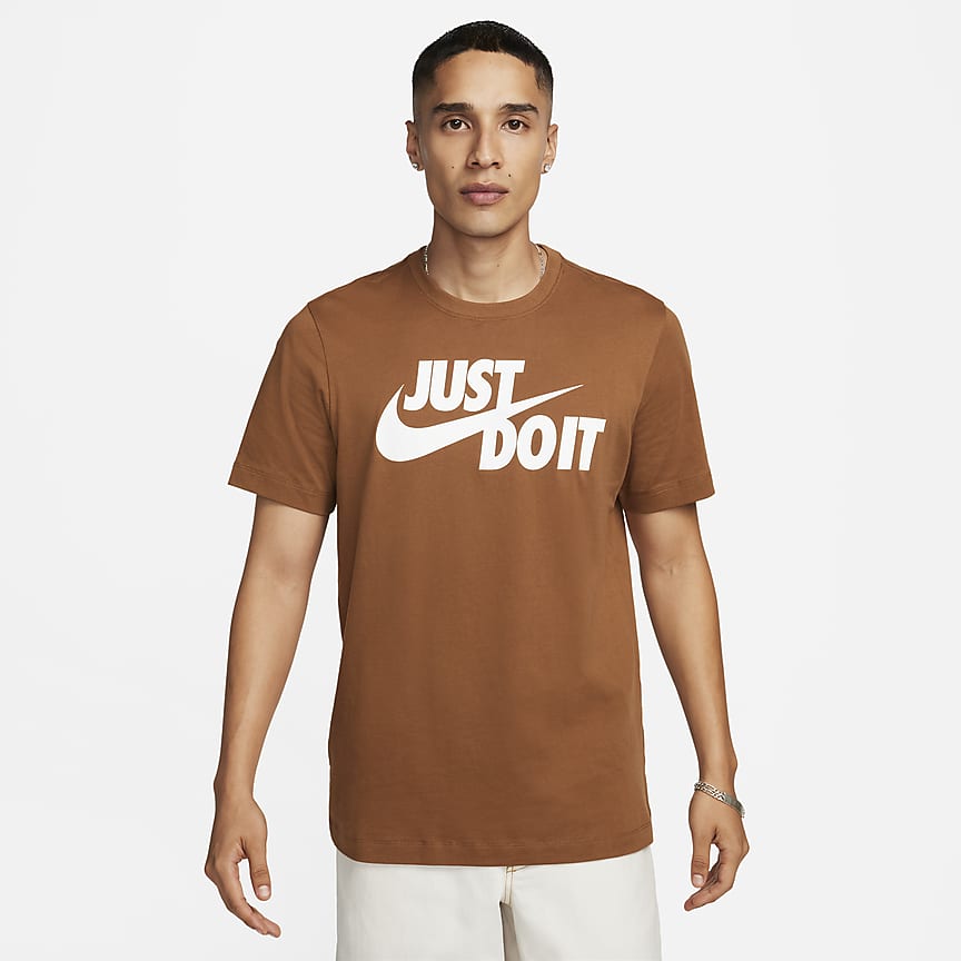 Nike Sportswear Men's T-Shirt. Nike.com