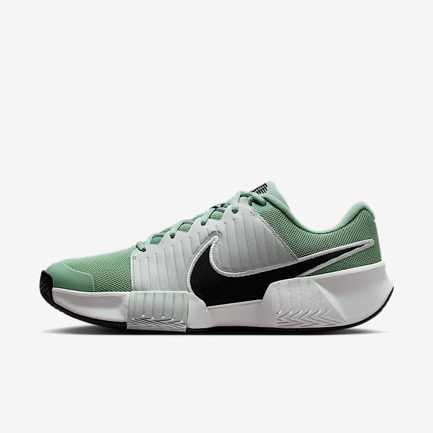 Nike GP Challenge Pro