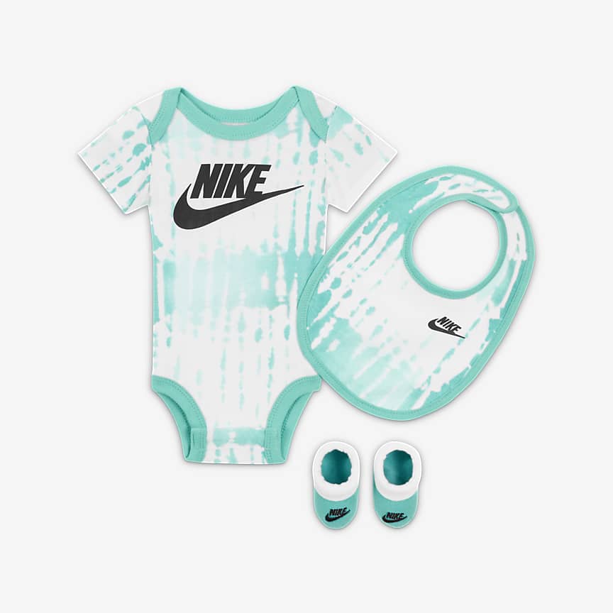 Nike Baby Bodysuit/Hat/Bib Box Set 