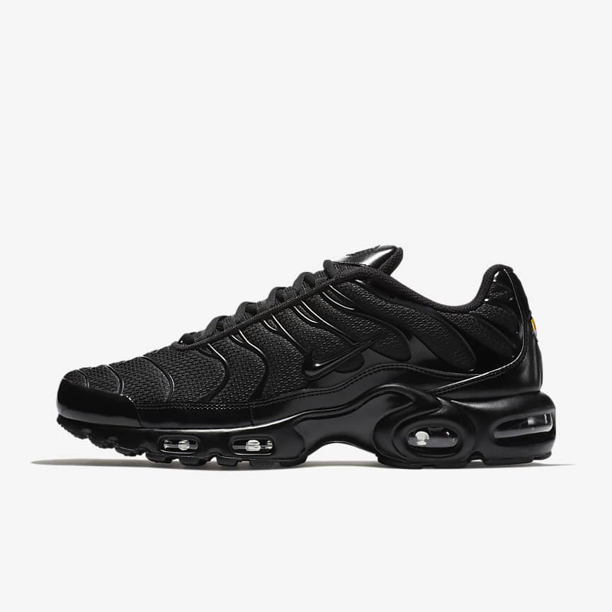 新品 NIKE ナイキエアマックスプラスプレミアム ブラック/レッド