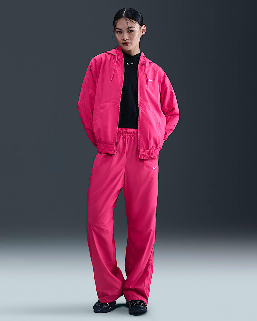 Nike Sportswear Classic Women's Mid-Rise Open-Hem Pants