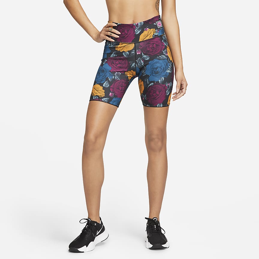 Nike Sportswear Essentials Women's 