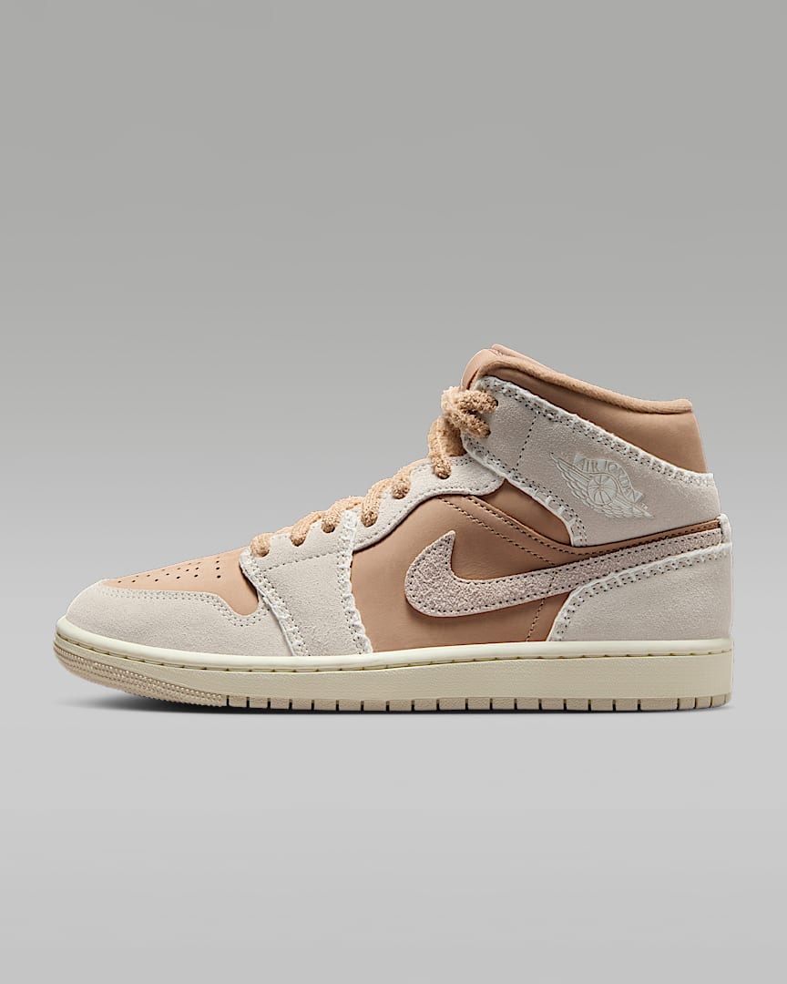 Air Jordan 1 Mid Women's Shoes