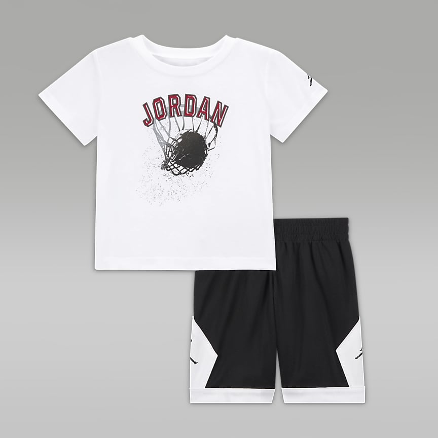 Jordan Essentials Fleece Set (Infant), Carbon Heather, 12 