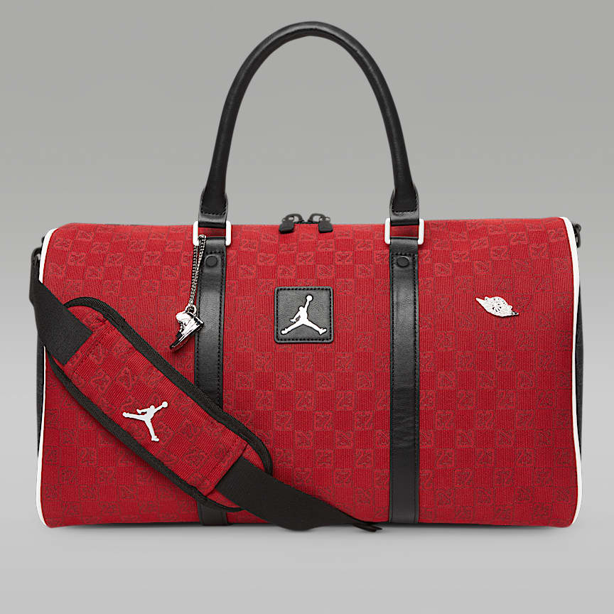 送料関税無料!【新色入荷】NIKE Jordan Monogram Duffle Bag Jordan Monogram Duffle Bag (40L). Nike JP
