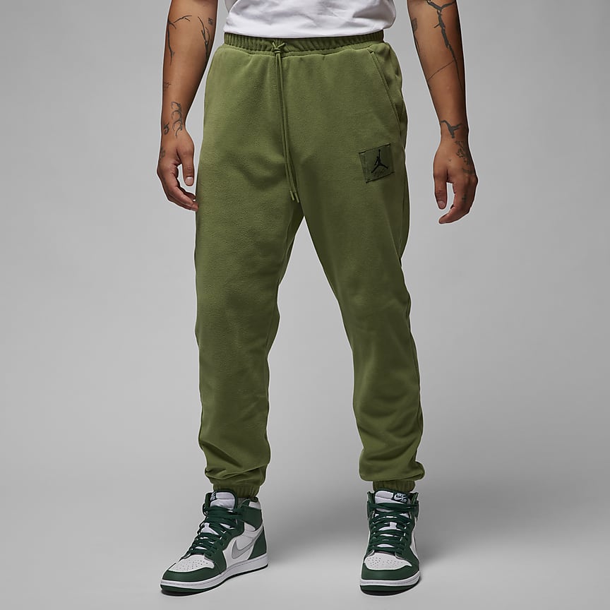 Nike Life Men's El Chino Pants.