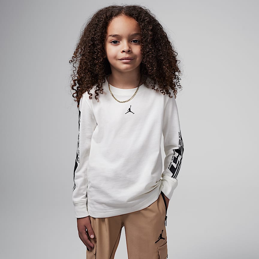 【NIKE】JORDAN ESSENTIALS クルーネック スウェットシャツ NIKE公式】ジョーダン エッセンシャル メンズ クルーネック