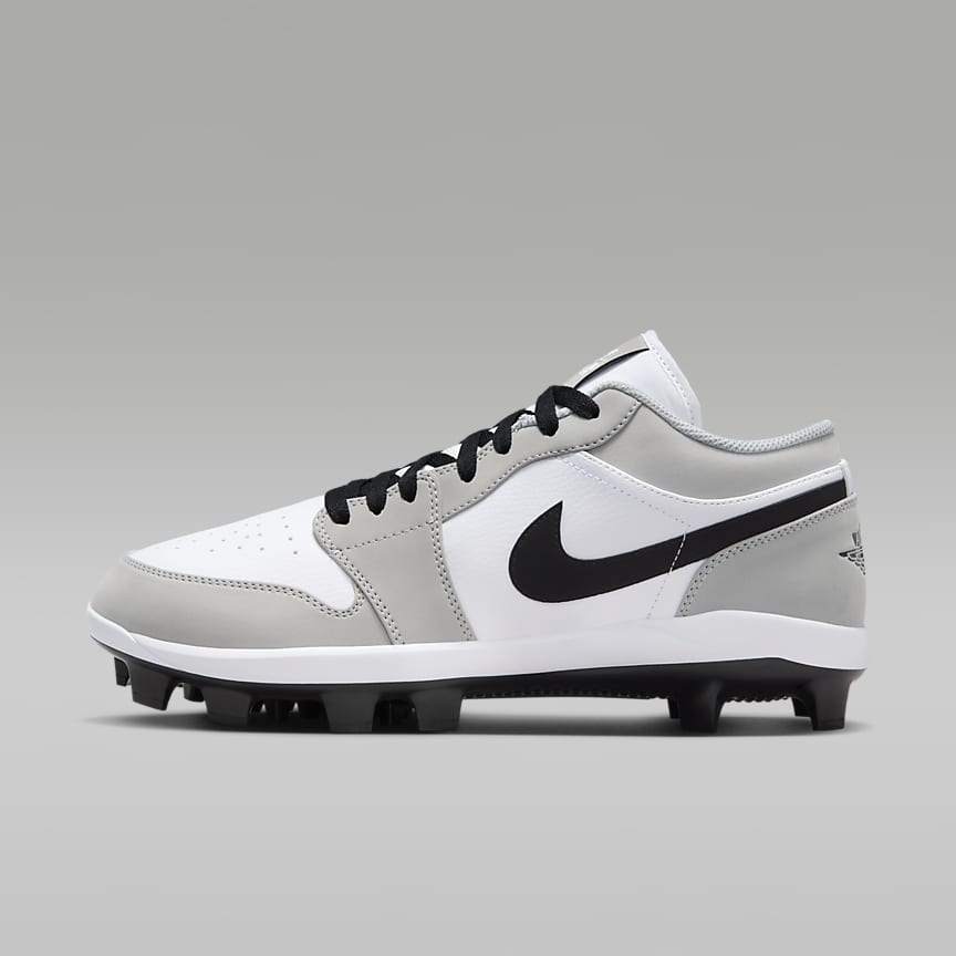 Jordan 1 Retro MCS Low Men s Baseball Cleats. Nike