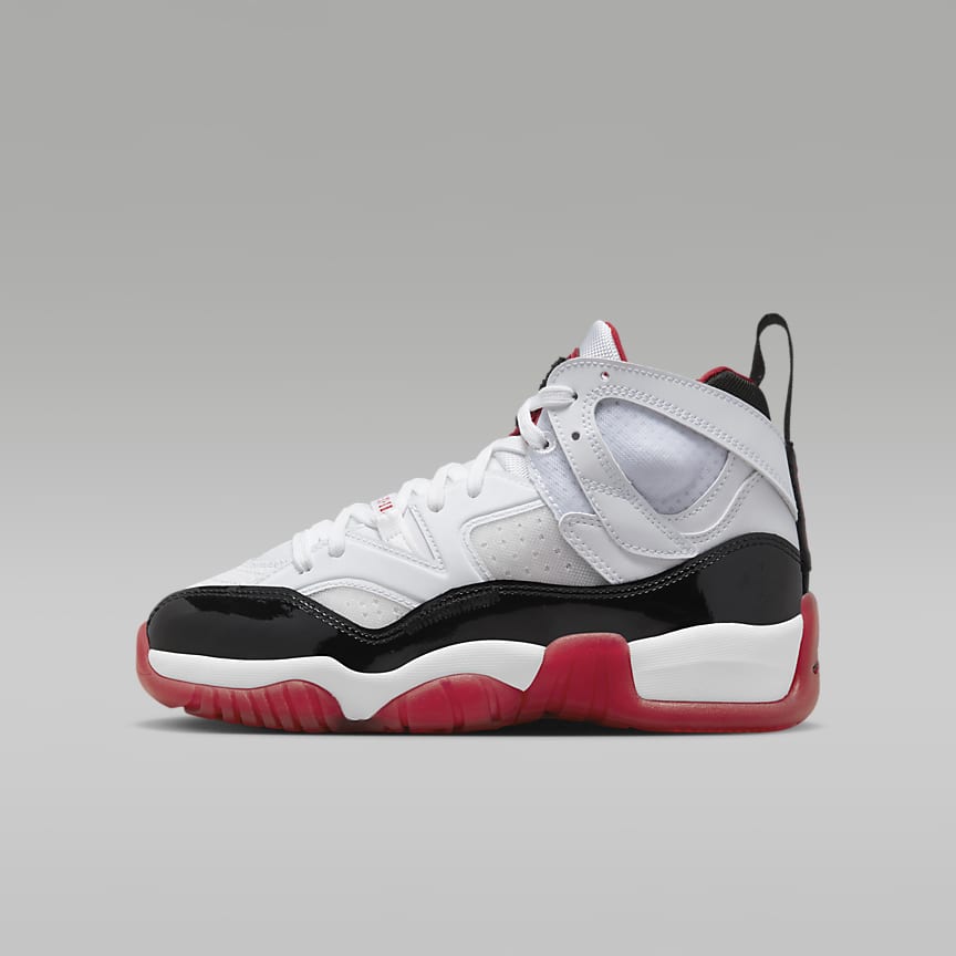 Air Jordan 11 Retro Older Kids Shoes. Nike IE