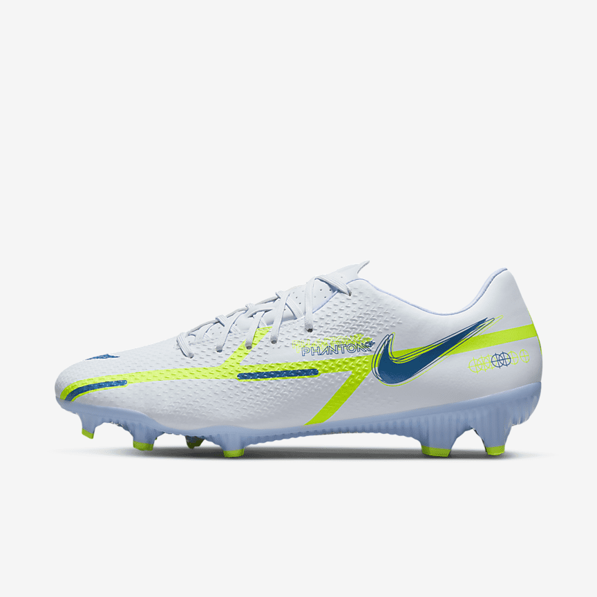 Scarpa da calcio per terreni duri Nike Phantom GT2 Pro FG. Nike IT