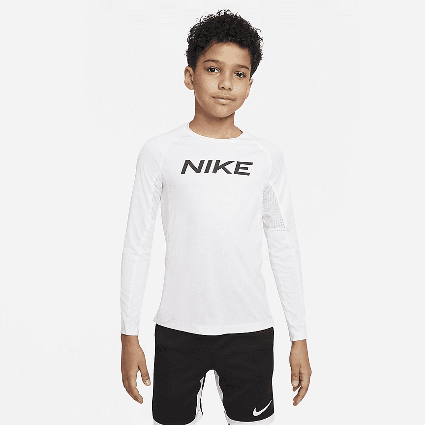 Playera para niño talla grande Nike Dri-FIT. Nike.com