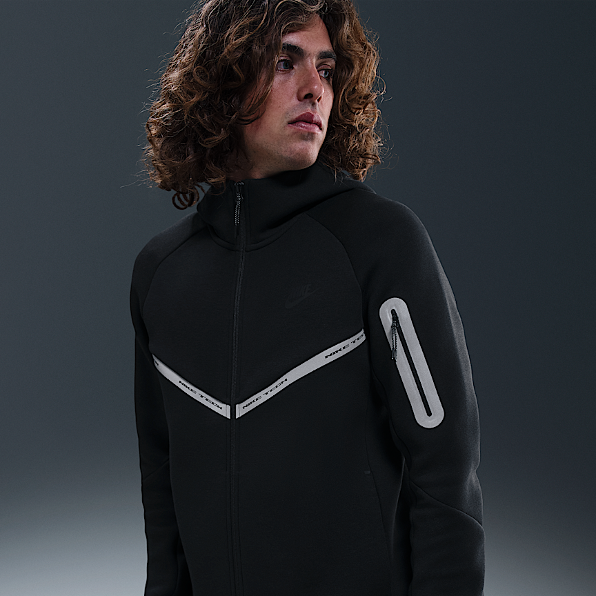 Nike Tech