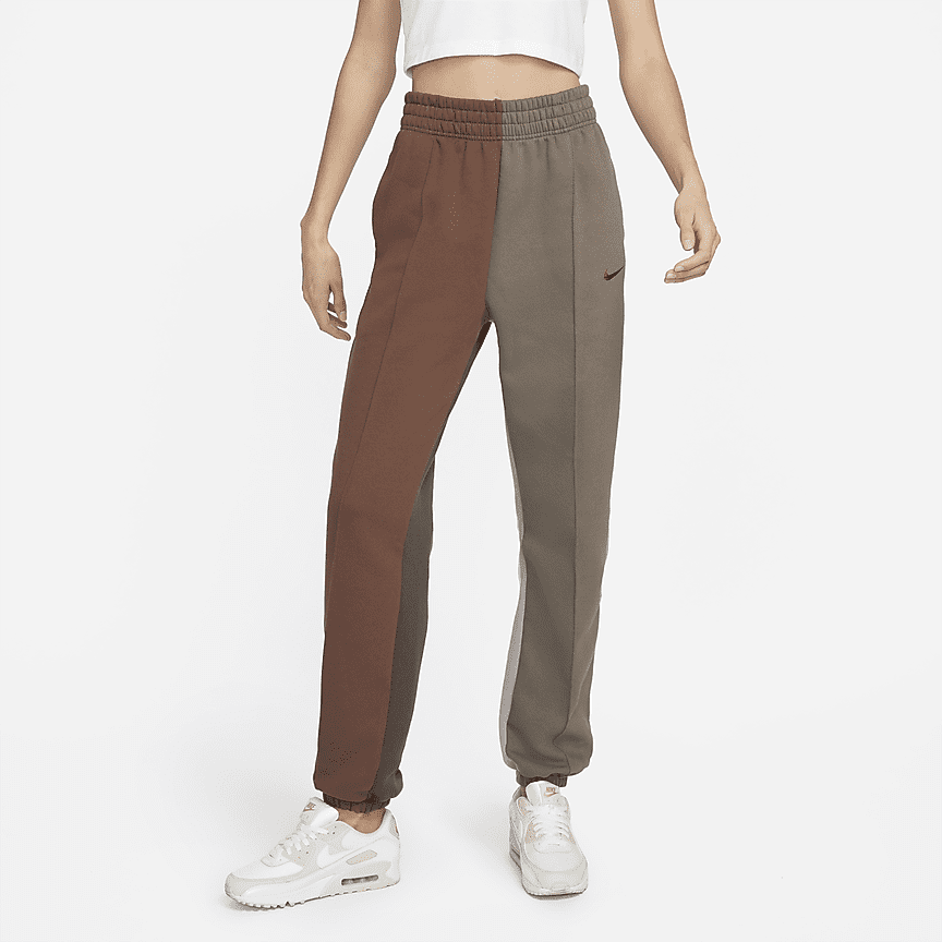 Pantaloni Nike Sportswear Essential - Donna. Nike CH