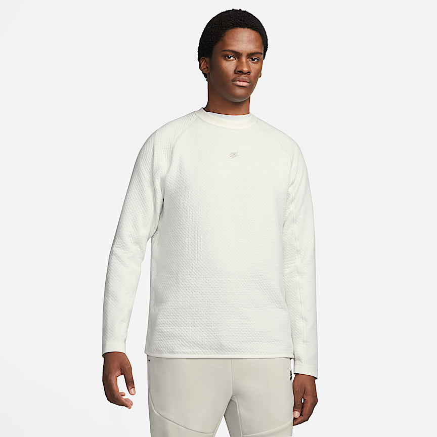 Sudadera de entrenamiento de cuello redondo y medio cierre para hombre Nike  Dri-FIT. Nike.com