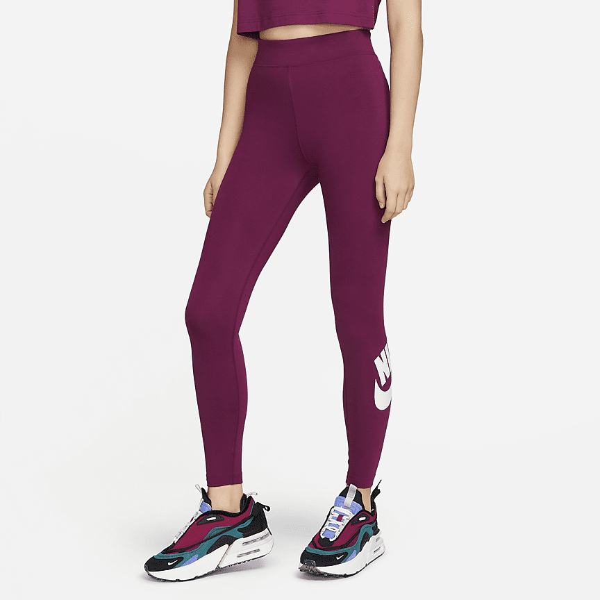 Leggings de cintura alta para mujer talla grande Nike Sportswear Essential.  Nike.com