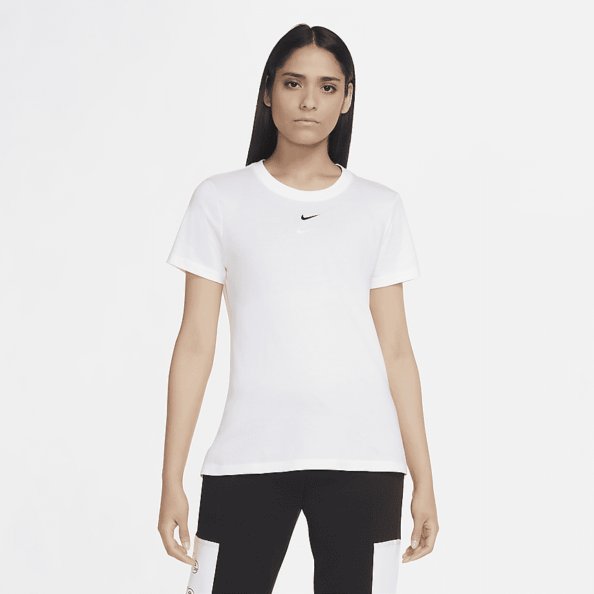 T-shirt Nike Sportswear Essential Donna BV6169-622 | Quality Sport Colore  ROSA Taglia XS