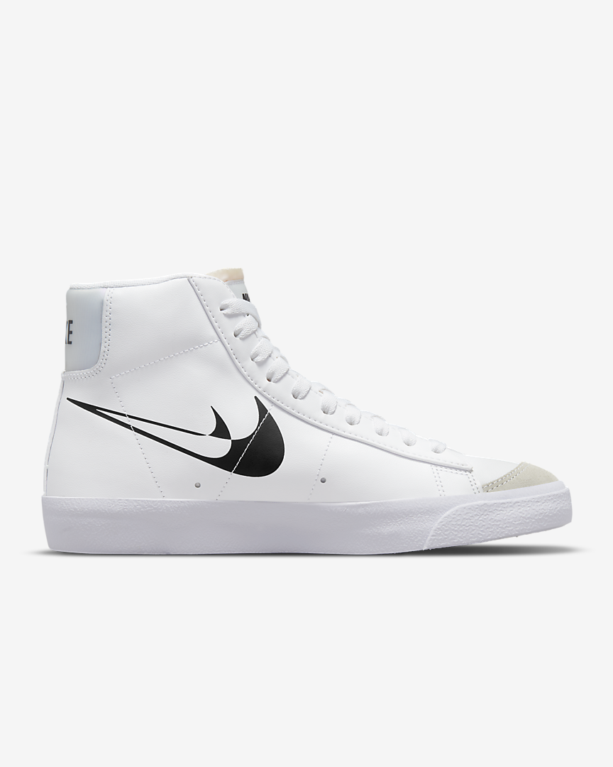 Nike Blazer Mid '77 DV3454-100 Damen Sneaker für nur 65,97€ inkl. Versand statt 109,99€