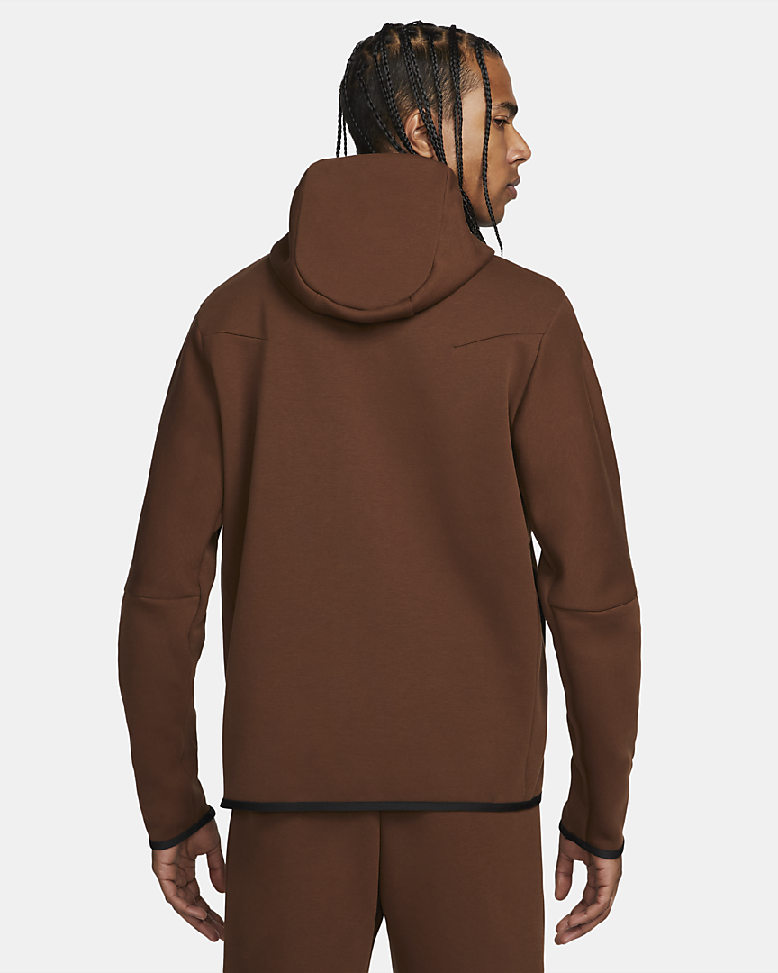 Nike Tech Fleece Hoodie für nur 59,97€ inkl. Versand statt 81,98€