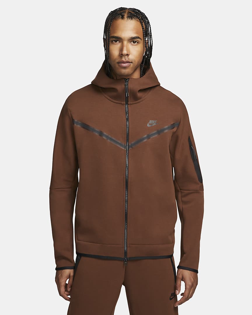 Nike Tech Fleece Hoodie für nur 59,97€ inkl. Versand statt 81,98€
