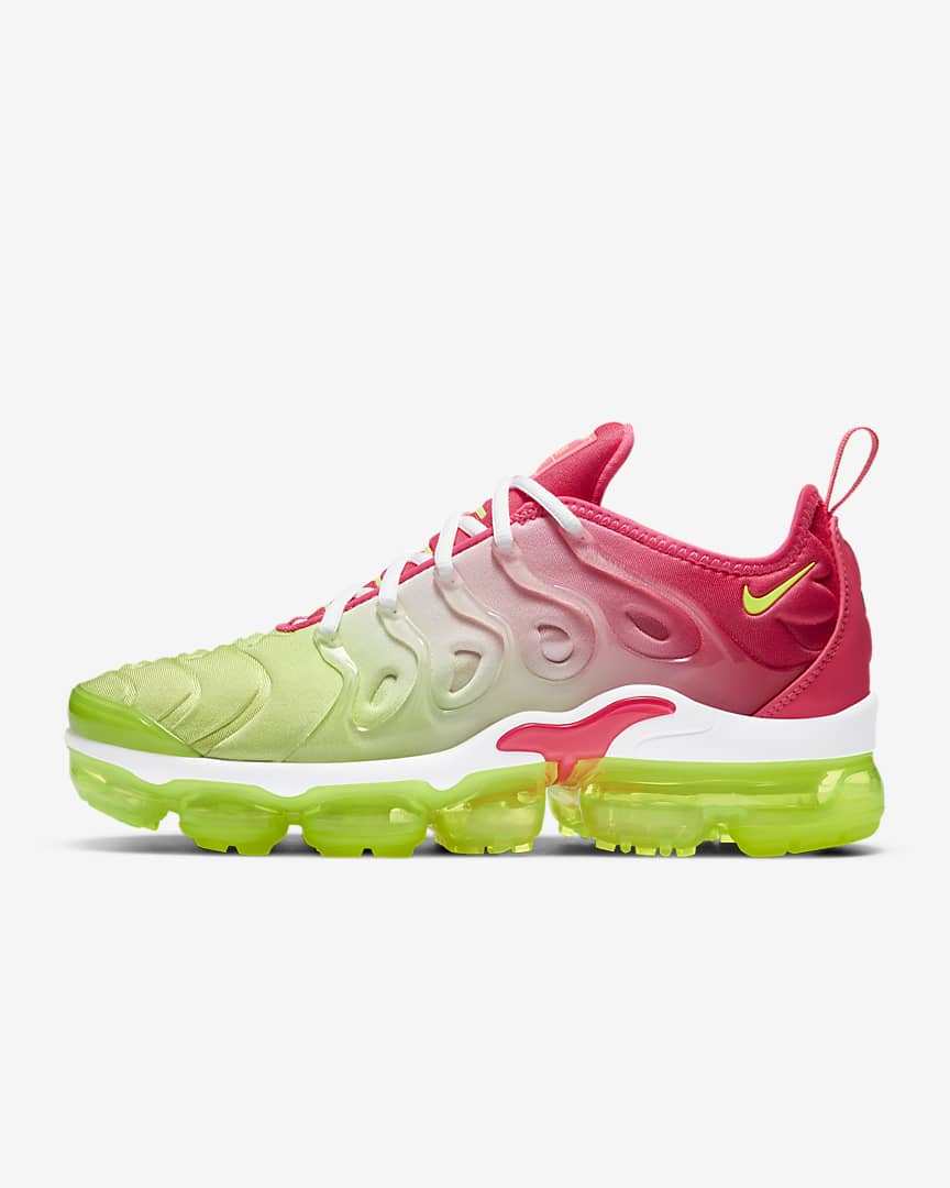 pink womens vapormax plus