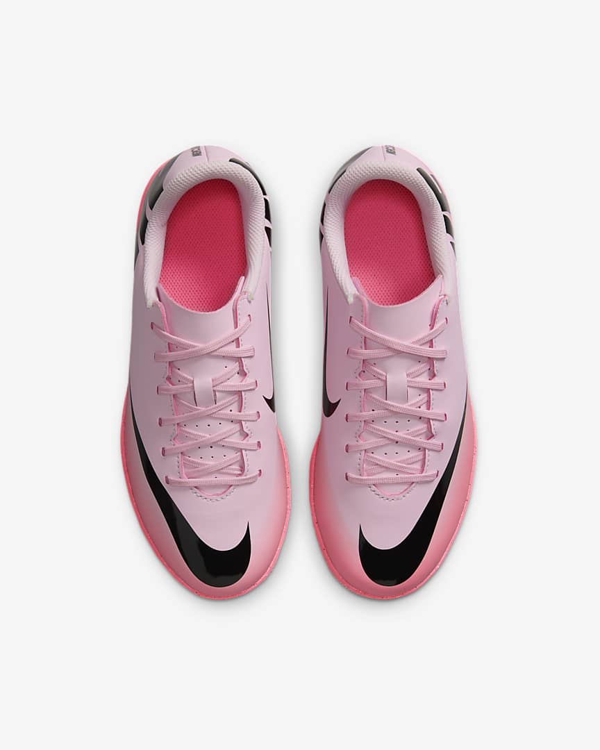 Nike Jr. Mercurial Vapor 15 Club Younger/Older Kids IC Low-Top Football Shoes. Nike MY