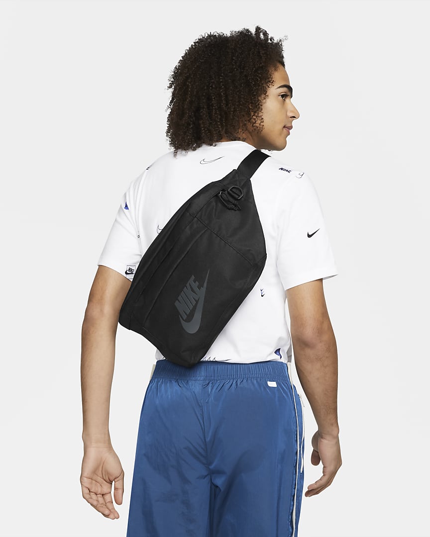 Nike Tech 10L Hip Pack (Black)